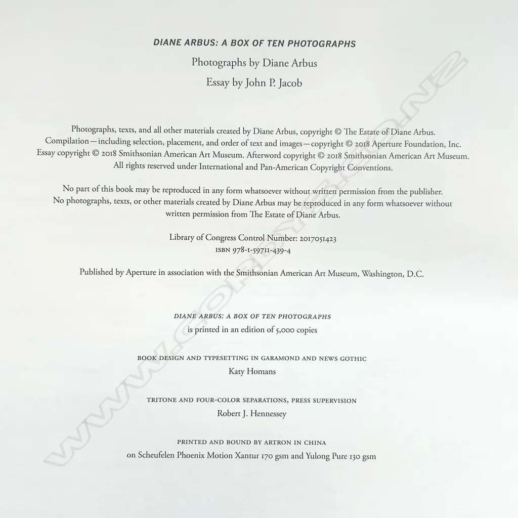 DIANE ARBUS: A BOX OF TEN PHOTOGRAPHS Image 1++